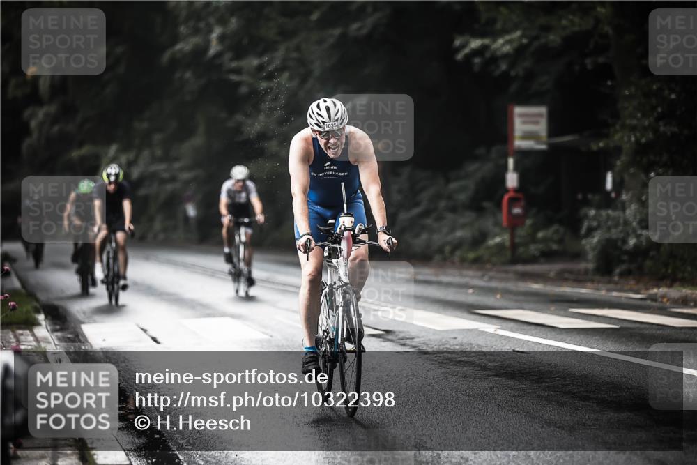 13.09.2026 - Stadtparktriathlon H.Heesch http://msf.ph/oto/10322398 13.09.2026 11:59:30 Radfahren 830, 902, 957, 971, 1035, 1066 meine-sportfotos.de