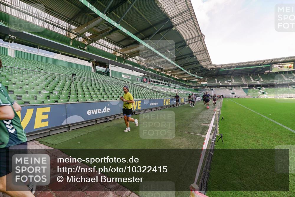 13.09.2026 - 21. swb-Marathon Bremen Michael Burmester http://msf.ph/oto/10322415 13.09.2026 13:23:34 Laufen im Stadion 137, 160, 182, 211, 324, 343, 434, 533, 548, 571, 609, 708, 721, 739, 743, 752, 892, 1157, 1178, 1259, 1273, 1331, 1471, 1597, 1598, 1657, 1669, 1691, 1746, 1788, 1883, 1944, 2213, 2252, 2286, 2290, 2433, 2445, 2465, 2475, 2483, 2495, 2503, 2504, 2526, 2571, 2619, 2685, 2711, 2768, 2776, 2936, 2968, 3252, 3282, 3288, 3289, 3292, 3312, 3347, 3351, 3364, 3395, 3423, 3447, 3505, 3530, 3559, 3727, 3770, 3784, 3819, 4020, 4054, 4231, 4406, 4407, 4431, 4466, 4467, 4584, 1506 meine-sportfotos.de