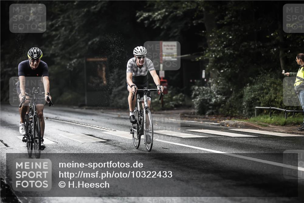 13.09.2026 - Stadtparktriathlon H.Heesch http://msf.ph/oto/10322433 13.09.2026 11:59:32 Radfahren 830, 851, 902, 957, 971, 1035, 1066 meine-sportfotos.de