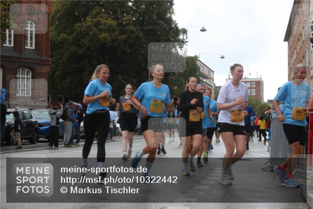 13.09.2026 - Kiel Lauf Markus Tischler http://msf.ph/oto/10322442 13.09.2026 10:57:13 Fleethörn 0916, 5261, 3607, 5987, 8120, 964 meine-sportfotos.de
