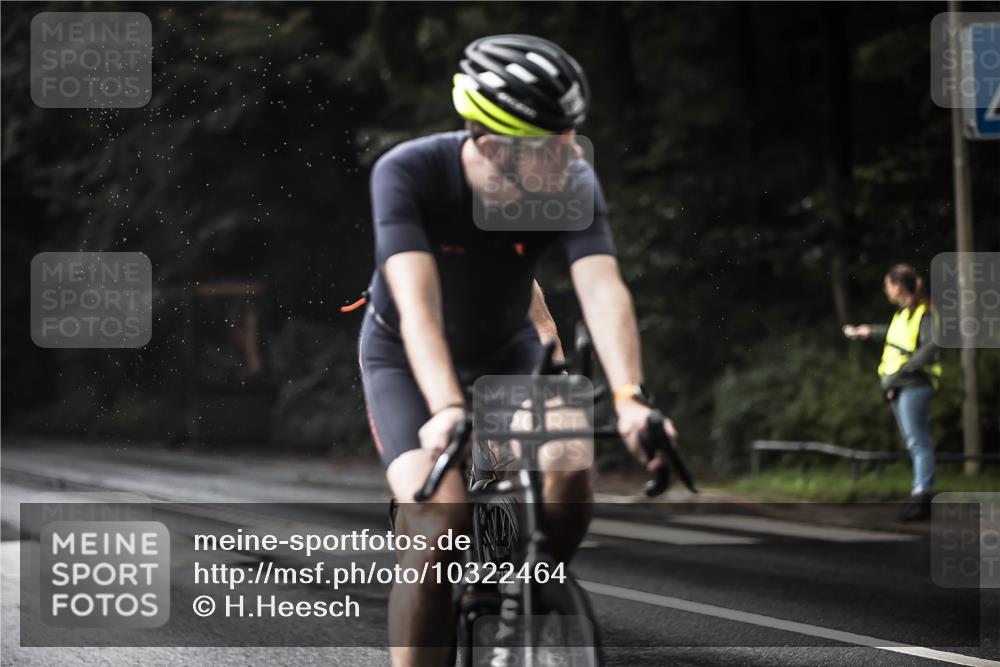 13.09.2026 - Stadtparktriathlon H.Heesch http://msf.ph/oto/10322464 13.09.2026 11:59:33 Radfahren 830, 851, 902, 957, 971, 1035, 1066 meine-sportfotos.de