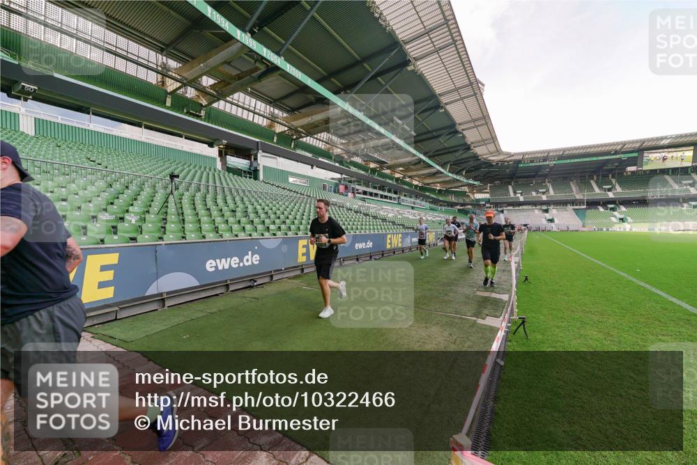 13.09.2026 - 21. swb-Marathon Bremen Michael Burmester http://msf.ph/oto/10322466 13.09.2026 13:23:42 Laufen im Stadion 137, 160, 182, 211, 324, 434, 533, 548, 571, 609, 708, 721, 739, 743, 752, 892, 1157, 1178, 1259, 1273, 1331, 1463, 1471, 1597, 1598, 1657, 1691, 1746, 1788, 1883, 1944, 2095, 2213, 2252, 2286, 2312, 2323, 2433, 2445, 2465, 2475, 2483, 2495, 2503, 2504, 2526, 2571, 2685, 2711, 2768, 2776, 2936, 2968, 3252, 3282, 3288, 3289, 3292, 3298, 3312, 3347, 3351, 3364, 3381, 3395, 3423, 3447, 3505, 3530, 3559, 3727, 3770, 3784, 3819, 4020, 4054, 4231, 4406, 4407, 4431, 4466, 4467, 4584 meine-sportfotos.de