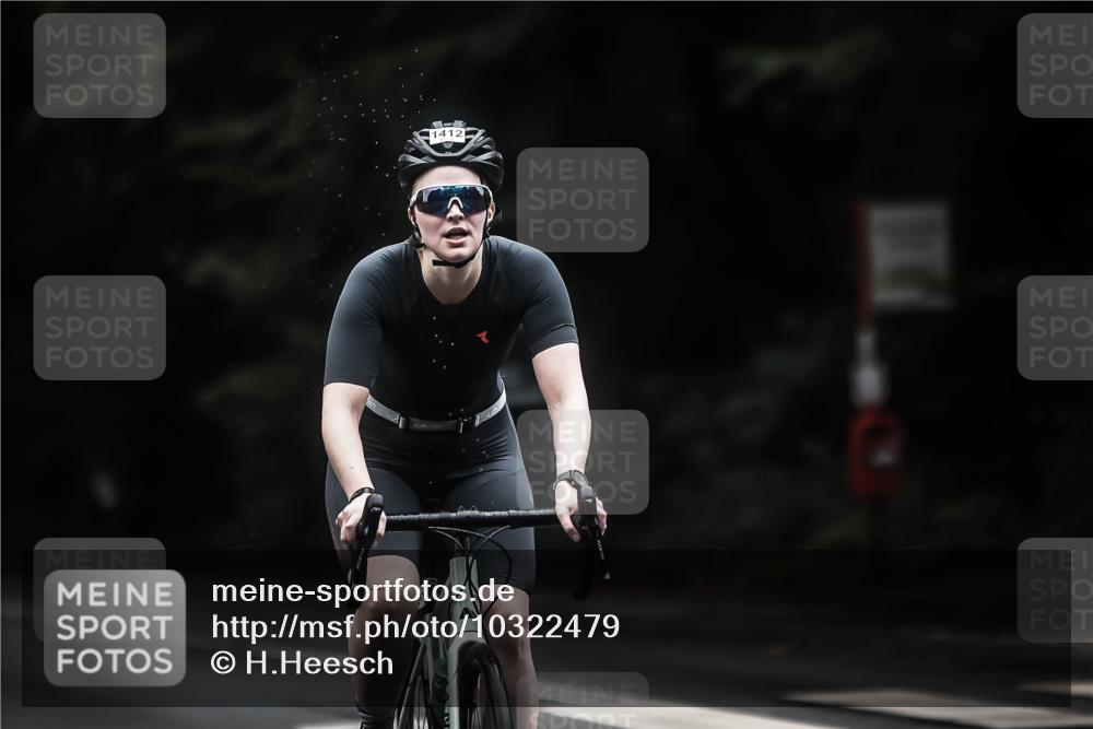 13.09.2026 - Stadtparktriathlon H.Heesch http://msf.ph/oto/10322479 13.09.2026 13:08:23 Radfahren 1228, 1330, 1412 meine-sportfotos.de