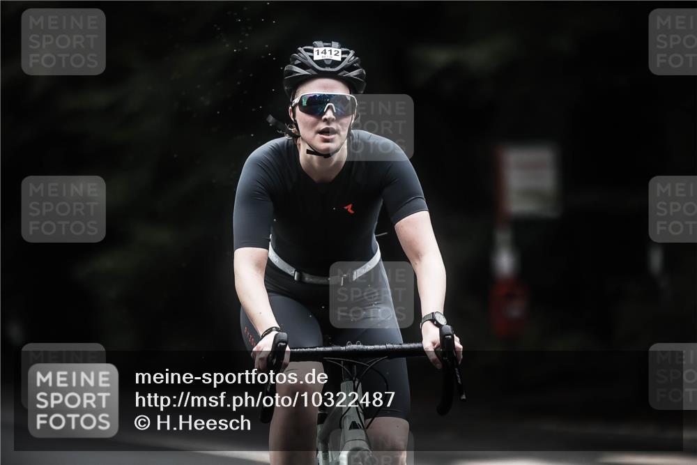 13.09.2026 - Stadtparktriathlon H.Heesch http://msf.ph/oto/10322487 13.09.2026 13:08:23 Radfahren 1228, 1330, 1412 meine-sportfotos.de