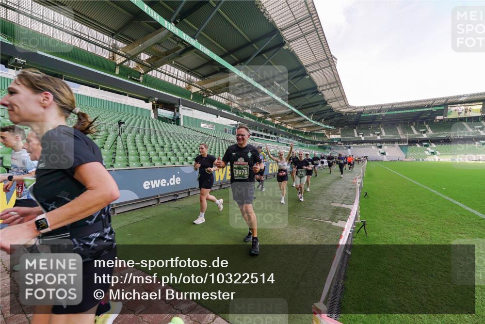 13.09.2026 - 21. swb-Marathon Bremen Michael Burmester http://msf.ph/oto/10322514 13.09.2026 13:23:48 Laufen im Stadion 137, 160, 182, 211, 324, 434, 533, 548, 571, 609, 708, 721, 723, 739, 743, 752, 892, 1157, 1178, 1259, 1273, 1331, 1463, 1471, 1597, 1598, 1657, 1691, 1746, 1788, 1883, 1944, 2095, 2211, 2213, 2252, 2286, 2312, 2323, 2433, 2445, 2465, 2475, 2483, 2495, 2503, 2504, 2526, 2571, 2768, 2776, 2936, 2968, 3252, 3282, 3288, 3289, 3292, 3298, 3312, 3347, 3364, 3381, 3395, 3423, 3447, 3505, 3530, 3559, 3727, 3770, 3819, 4020, 4054, 4231, 4406, 4407, 4431, 4466, 4467, 4584 meine-sportfotos.de