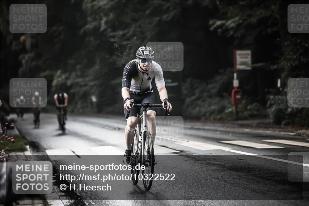 13.09.2026 - Stadtparktriathlon H.Heesch http://msf.ph/oto/10322522 13.09.2026 11:59:38 Radfahren 832, 851, 902, 957, 971, 1045, 1057, 1066 meine-sportfotos.de