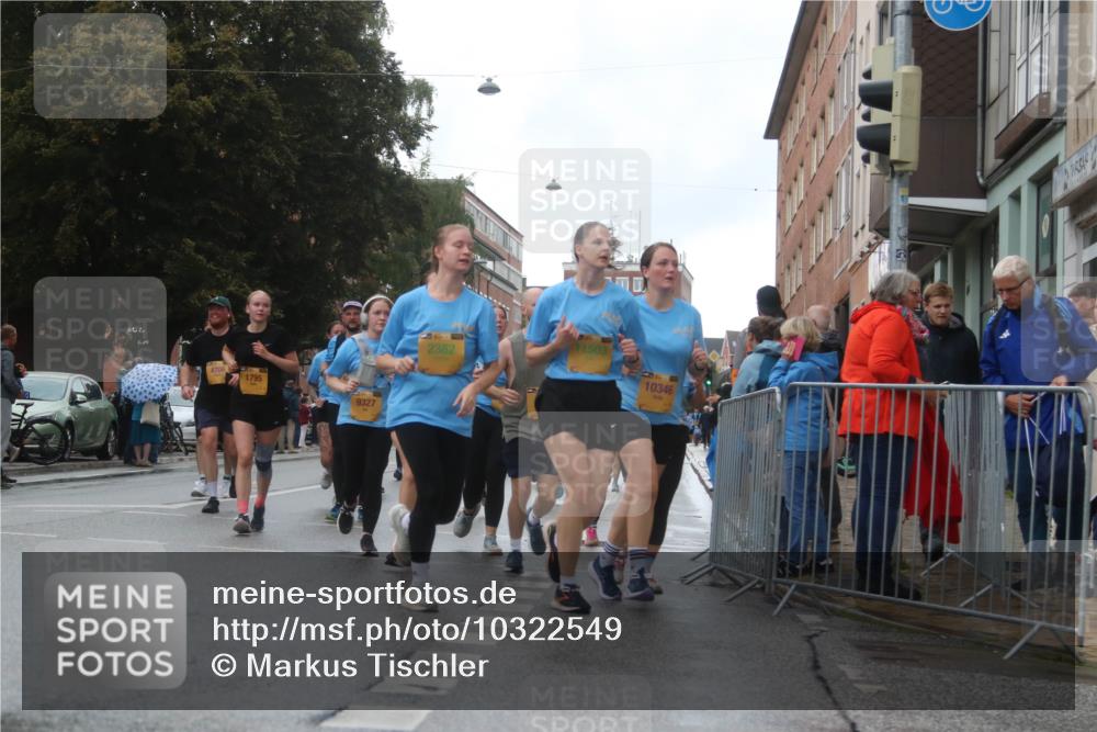 13.09.2026 - Kiel Lauf Markus Tischler http://msf.ph/oto/10322549 13.09.2026 10:57:44 Fleethörn 4706, 1795, 9327, 35, 2382, 11503, 10346 meine-sportfotos.de