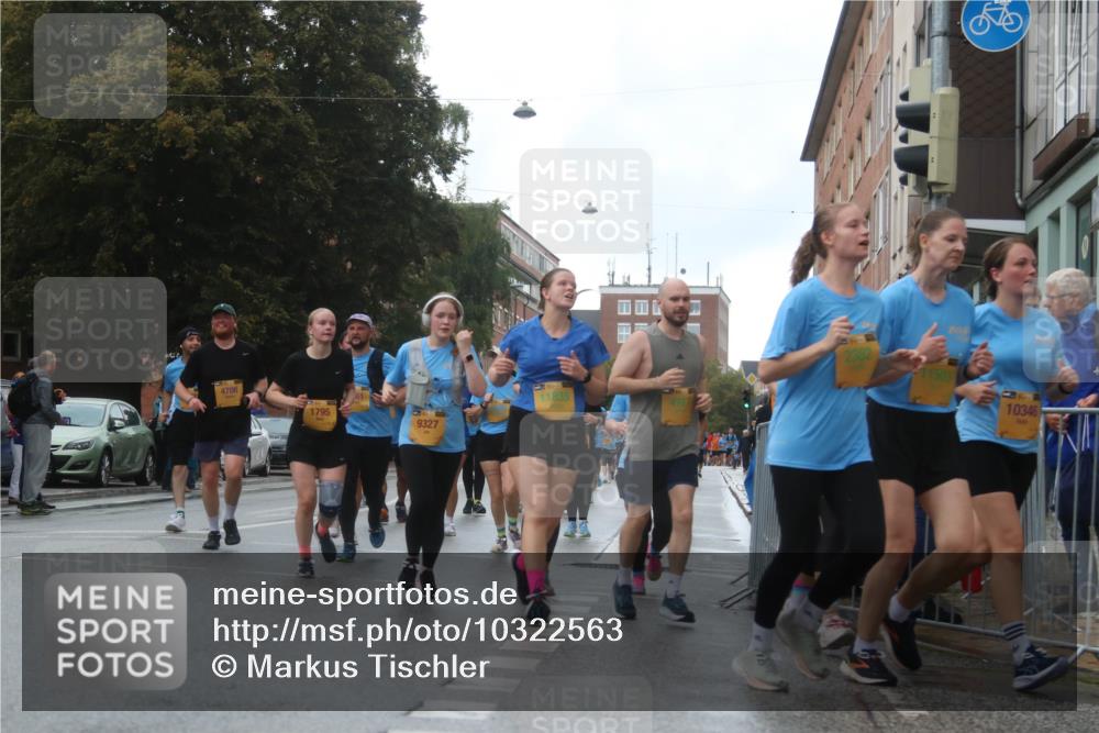 13.09.2026 - Kiel Lauf Markus Tischler http://msf.ph/oto/10322563 13.09.2026 10:57:45 Fleethörn 4706, 11835, 1795, 9327, 2382, 11503, 10346 meine-sportfotos.de