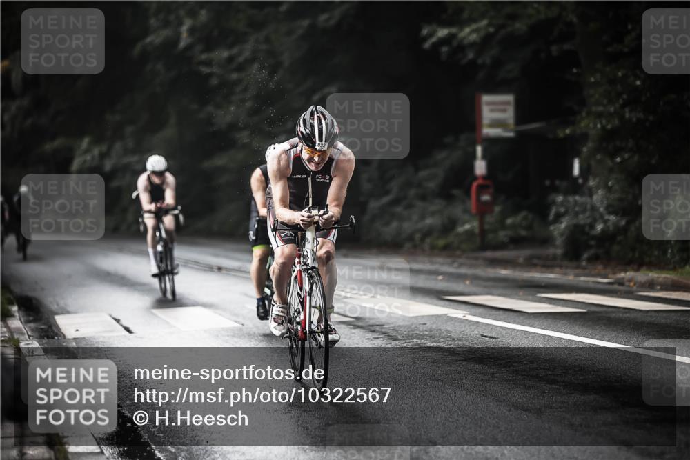 13.09.2026 - Stadtparktriathlon H.Heesch http://msf.ph/oto/10322567 13.09.2026 11:59:40 Radfahren 832, 851, 971, 1045, 1055, 1057 meine-sportfotos.de