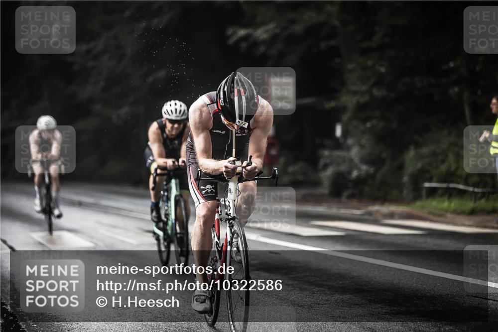 13.09.2026 - Stadtparktriathlon H.Heesch http://msf.ph/oto/10322586 13.09.2026 11:59:41 Radfahren 832, 851, 971, 1045, 1055, 1057 meine-sportfotos.de