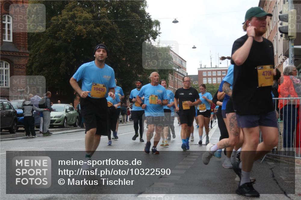 13.09.2026 - Kiel Lauf Markus Tischler http://msf.ph/oto/10322590 13.09.2026 10:57:49 Fleethörn 10420, 105, 12214, 4706 meine-sportfotos.de