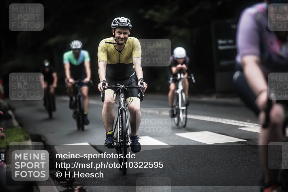 13.09.2026 - Stadtparktriathlon H.Heesch http://msf.ph/oto/10322595 13.09.2026 13:08:37 Radfahren 1212, 1214, 1237, 1239, 1274, 1294, 1351, 1358, 1376 meine-sportfotos.de