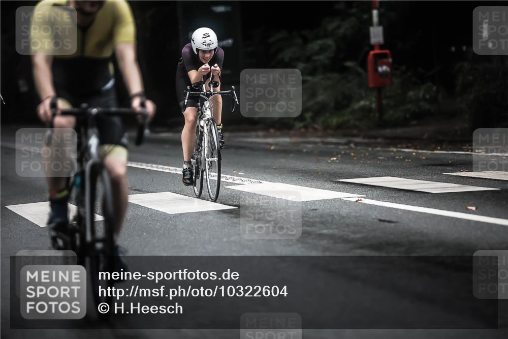 13.09.2026 - Stadtparktriathlon H.Heesch http://msf.ph/oto/10322604 13.09.2026 13:08:38 Radfahren 1212, 1214, 1237, 1239, 1294, 1351, 1376 meine-sportfotos.de