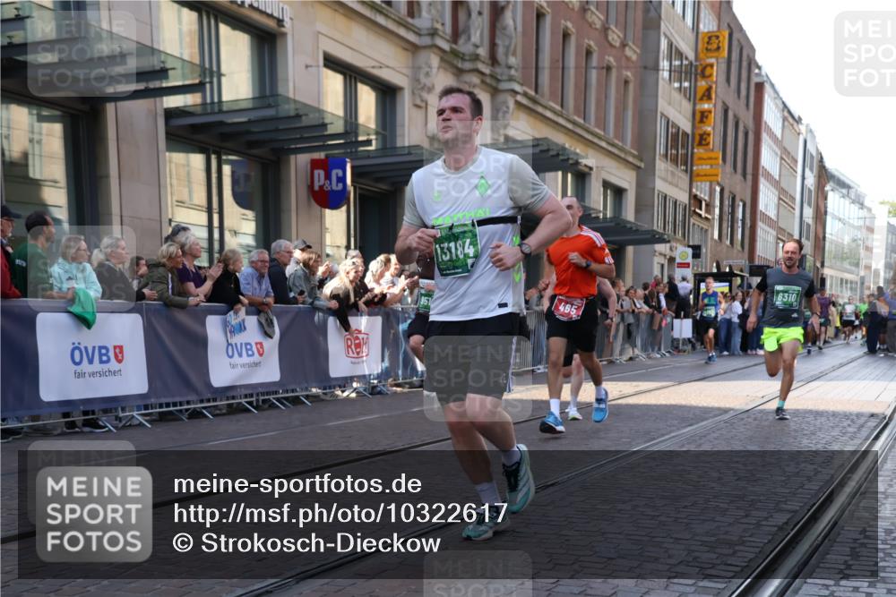 13.09.2026 - 21. swb-Marathon Bremen Strokosch-Dieckow http://msf.ph/oto/10322617 13.09.2026 13:18:45 Ziel 189, 307, 666, 1599, 2007, 2390, 4819, 4857, 4916, 5172, 5277, 6137, 6310, 6633, 7154, 7602, 7647, 7686, 7791, 9512, 13184, 465, 2055, 2324, 2948, 3631, 4120, 4413, 4642, 5307, 5867, 6293, 6294, 6787, 6818, 7104, 7163, 7245, 7731, 8404, 8540, 8743, 8872, 9019, 9275, 9327, 9833 meine-sportfotos.de