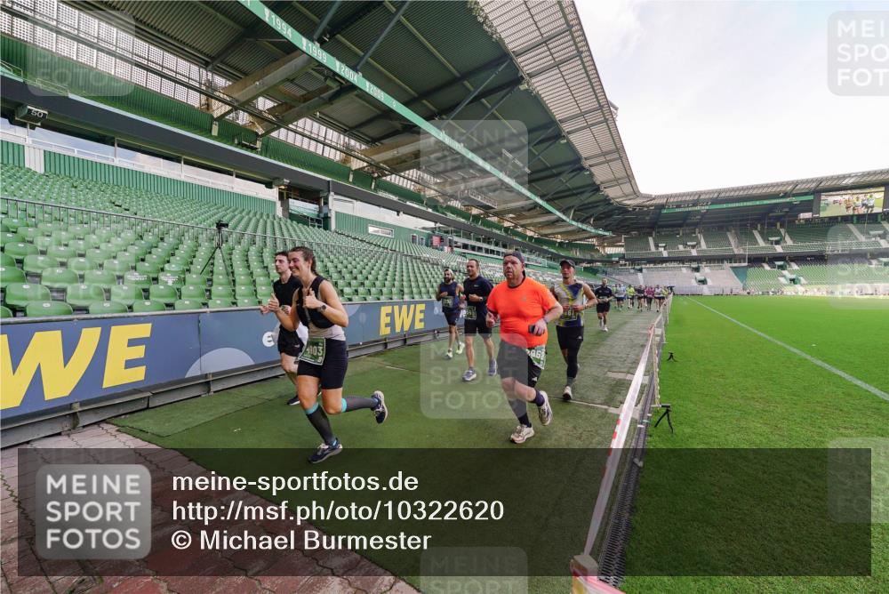 13.09.2026 - 21. swb-Marathon Bremen Michael Burmester http://msf.ph/oto/10322620 13.09.2026 13:23:56 Laufen im Stadion 137, 160, 182, 211, 324, 434, 533, 548, 571, 609, 708, 721, 723, 739, 743, 752, 892, 1157, 1178, 1259, 1273, 1331, 1463, 1471, 1597, 1598, 1691, 1746, 1788, 1944, 2095, 2211, 2213, 2252, 2286, 2312, 2323, 2433, 2445, 2465, 2475, 2483, 2495, 2497, 2503, 2504, 2526, 2571, 2644, 2768, 2776, 2936, 2968, 3252, 3282, 3288, 3289, 3292, 3298, 3306, 3312, 3347, 3364, 3381, 3395, 3423, 3447, 3505, 3530, 3559, 3727, 3770, 3819, 4054, 4231, 4406, 4407, 4431, 4466, 4467, 4584 meine-sportfotos.de