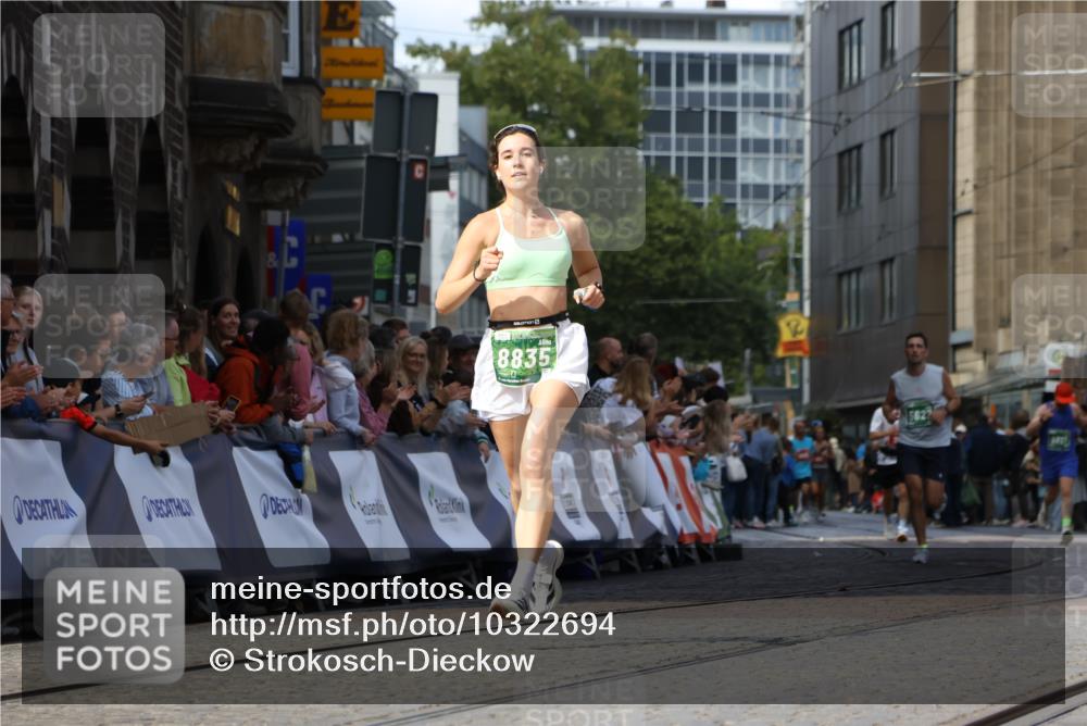 13.09.2026 - 21. swb-Marathon Bremen Strokosch-Dieckow http://msf.ph/oto/10322694 13.09.2026 13:09:50 Ziel 1034, 3197, 4473, 4782, 4895, 5111, 6652, 8759, 9789, 9866, 538, 623, 1723, 1975, 2020, 4781, 5627, 8835, 9817 meine-sportfotos.de
