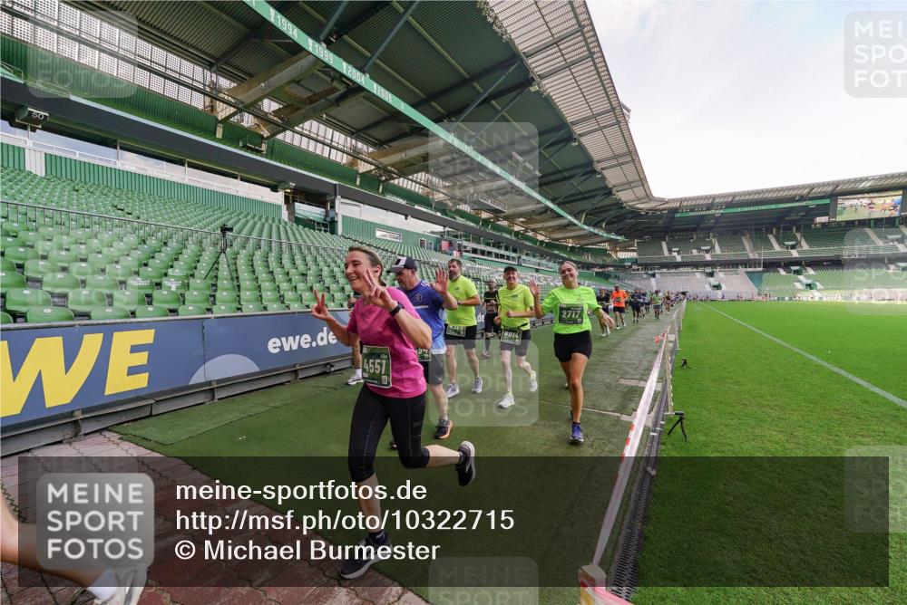 13.09.2026 - 21. swb-Marathon Bremen Michael Burmester http://msf.ph/oto/10322715 13.09.2026 13:24:06 Laufen im Stadion 137, 182, 294, 324, 434, 533, 548, 609, 708, 721, 723, 739, 743, 752, 892, 1178, 1273, 1331, 1463, 1471, 1491, 1515, 1597, 1598, 1691, 1746, 1788, 1944, 2095, 2211, 2213, 2252, 2267, 2286, 2312, 2323, 2433, 2445, 2465, 2475, 2483, 2495, 2497, 2503, 2526, 2554, 2571, 2644, 2768, 2776, 2936, 2968, 3252, 3282, 3288, 3289, 3292, 3298, 3306, 3312, 3347, 3364, 3381, 3395, 3423, 3447, 3505, 3530, 3559, 3727, 3770, 3819, 4054, 4231, 4406, 4407, 4466, 4467 meine-sportfotos.de