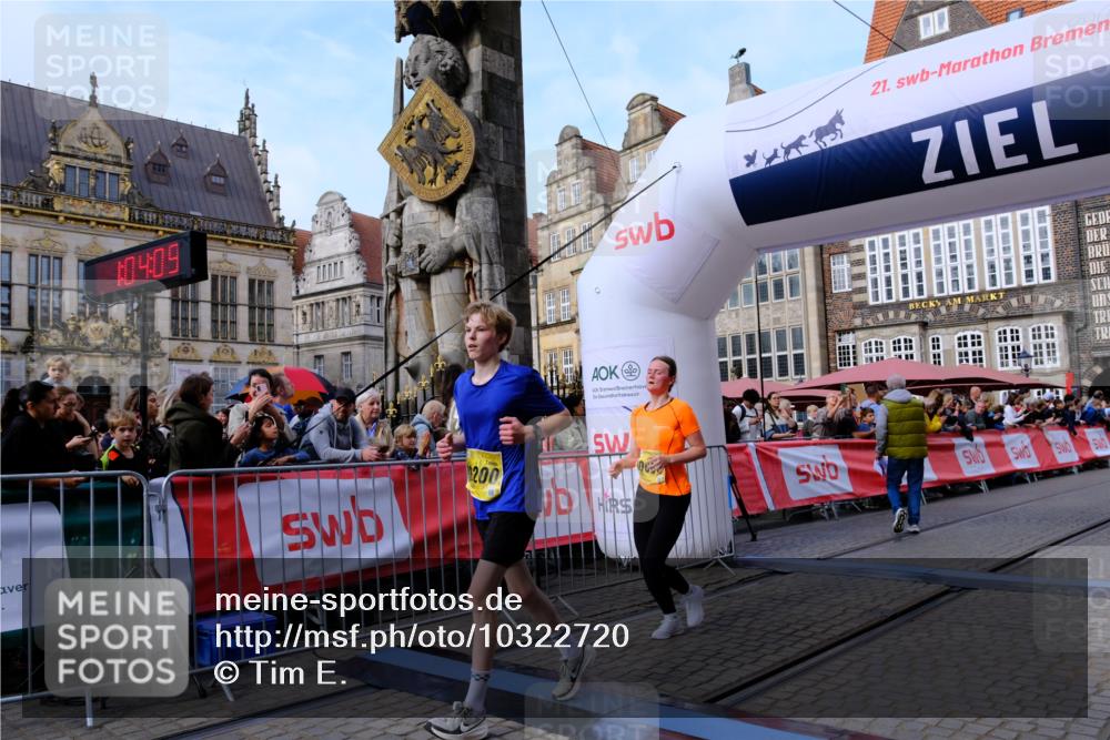 13.09.2026 - 21. swb-Marathon Bremen Tim E. http://msf.ph/oto/10322720 13.09.2026 10:59:26 Ziel 10383, 10415, 10427, 10477, 10492, 10668, 10843, 11034, 11086, 11125, 11301, 11302, 11500, 11602, 11913, 12015, 12118, 12127, 12131, 12200, 12271, 12297, 12541 meine-sportfotos.de