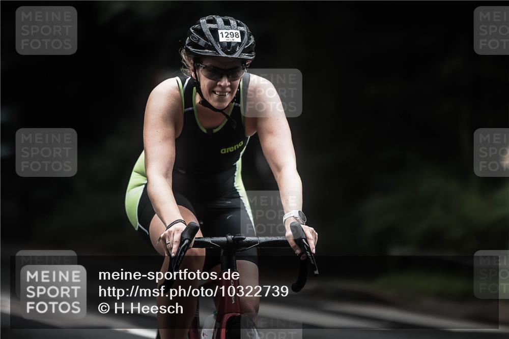 13.09.2026 - Stadtparktriathlon H.Heesch http://msf.ph/oto/10322739 13.09.2026 13:08:51 Radfahren 1162, 1298, 1370, 1397 meine-sportfotos.de