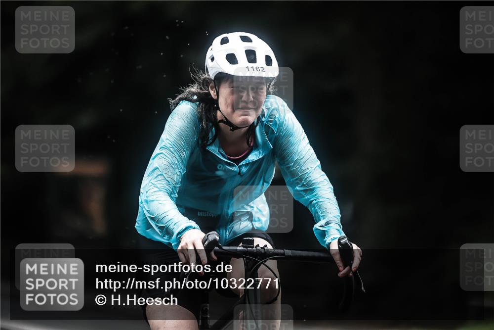 13.09.2026 - Stadtparktriathlon H.Heesch http://msf.ph/oto/10322771 13.09.2026 13:08:53 Radfahren 1162, 1298, 1319, 1370, 1397 meine-sportfotos.de
