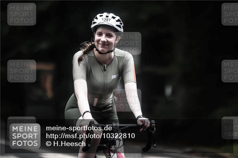 13.09.2026 - Stadtparktriathlon H.Heesch http://msf.ph/oto/10322810 13.09.2026 13:08:58 Radfahren 1162, 1319, 1397 meine-sportfotos.de
