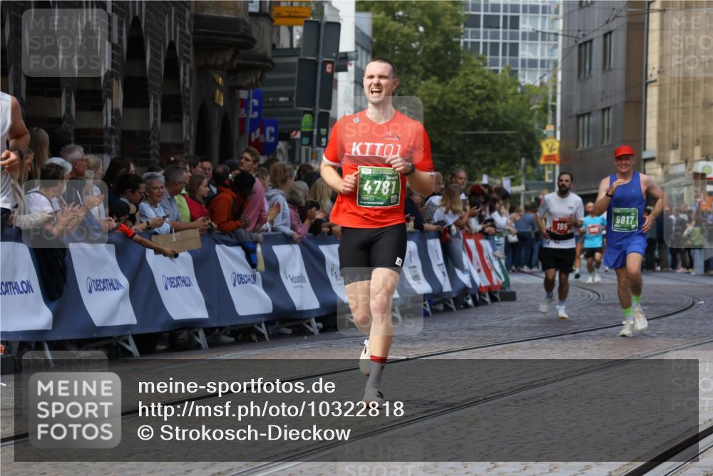 13.09.2026 - 21. swb-Marathon Bremen Strokosch-Dieckow http://msf.ph/oto/10322818 13.09.2026 13:09:58 Ziel 195, 2750, 4473, 4782, 6652, 9241, 538, 623, 957, 2020, 4781, 5627, 9817 meine-sportfotos.de
