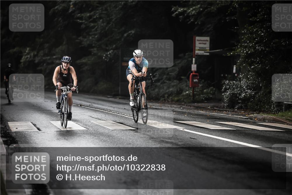 13.09.2026 - Stadtparktriathlon H.Heesch http://msf.ph/oto/10322838 13.09.2026 11:59:56 Radfahren 751, 834, 895, 986, 1011, 1026, 1067 meine-sportfotos.de