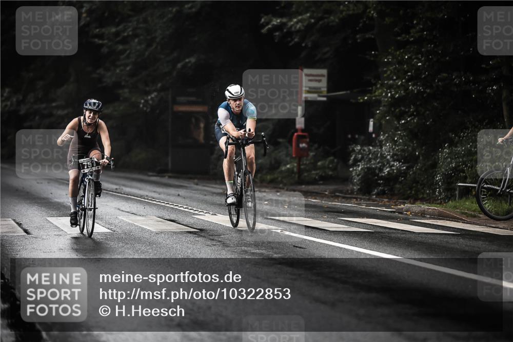 13.09.2026 - Stadtparktriathlon H.Heesch http://msf.ph/oto/10322853 13.09.2026 11:59:56 Radfahren 751, 834, 895, 986, 1011, 1026, 1067 meine-sportfotos.de