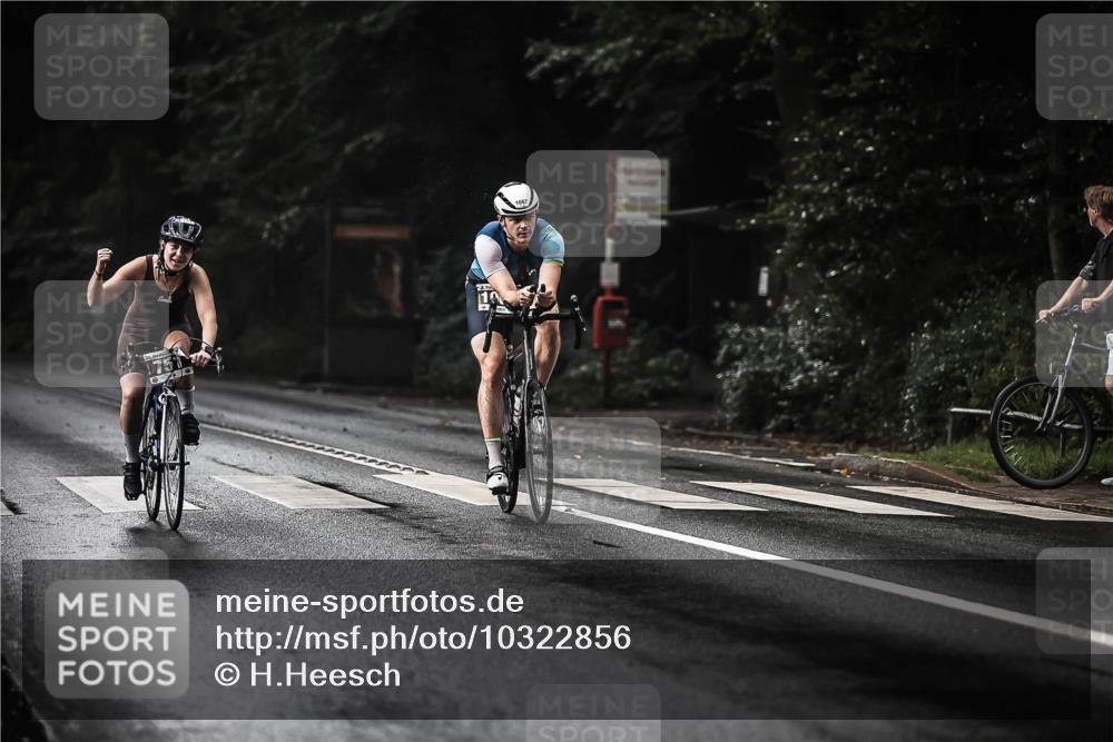 13.09.2026 - Stadtparktriathlon H.Heesch http://msf.ph/oto/10322856 13.09.2026 11:59:56 Radfahren 751, 834, 895, 986, 1011, 1026, 1067 meine-sportfotos.de