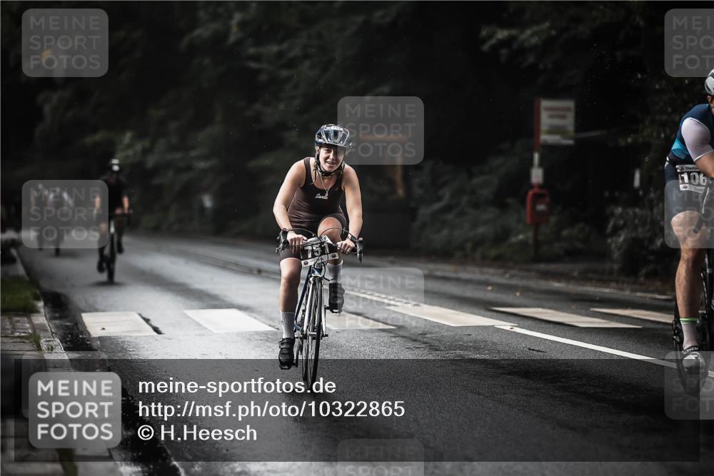 13.09.2026 - Stadtparktriathlon H.Heesch http://msf.ph/oto/10322865 13.09.2026 11:59:57 Radfahren 751, 834, 895, 975, 983, 986, 1011, 1026, 1067 meine-sportfotos.de