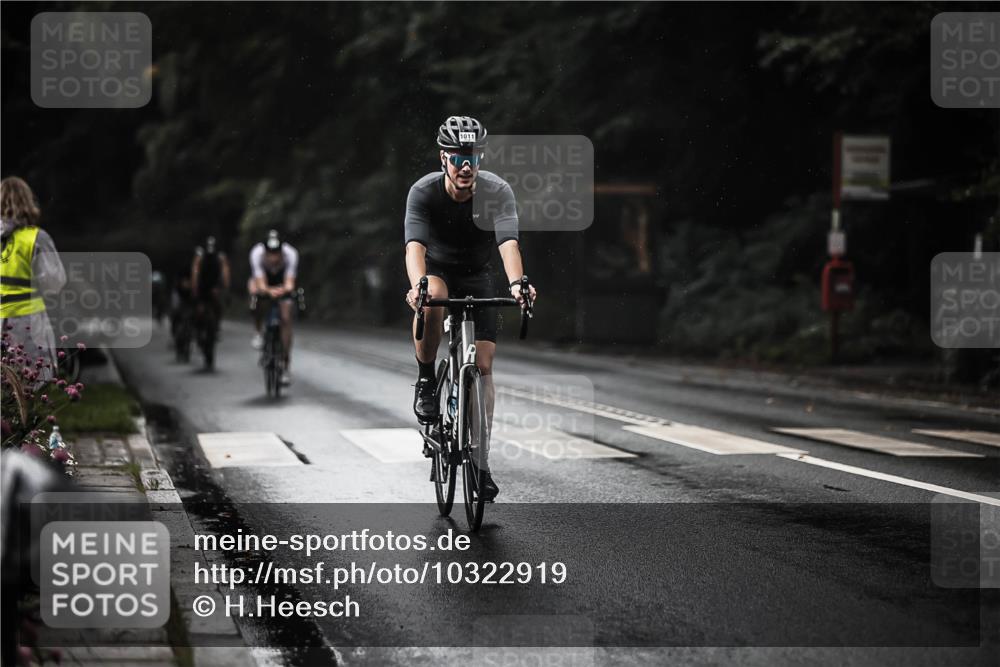13.09.2026 - Stadtparktriathlon H.Heesch http://msf.ph/oto/10322919 13.09.2026 11:59:59 Radfahren 751, 834, 895, 975, 983, 1011, 1067 meine-sportfotos.de