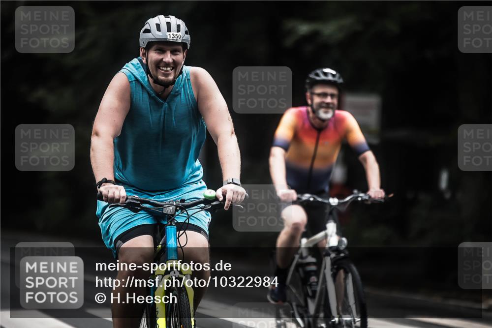 13.09.2026 - Stadtparktriathlon H.Heesch http://msf.ph/oto/10322984 13.09.2026 13:09:12 Radfahren 1290, 1324, 1350 meine-sportfotos.de