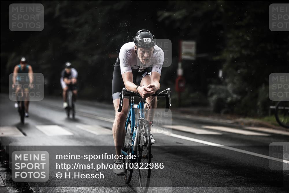 13.09.2026 - Stadtparktriathlon H.Heesch http://msf.ph/oto/10322986 13.09.2026 12:00:02 Radfahren 751, 834, 975, 983, 1011, 1054, 1061, 1067 meine-sportfotos.de