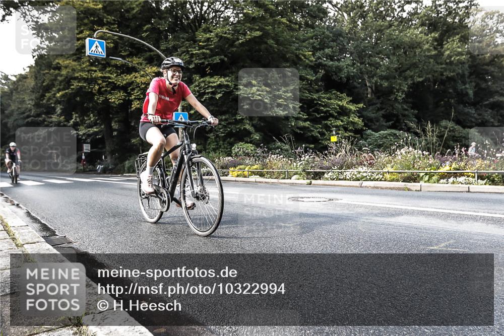 13.09.2026 - Stadtparktriathlon H.Heesch http://msf.ph/oto/10322994 13.09.2026 11:25:23 Radfahren 759, 794, 803 meine-sportfotos.de