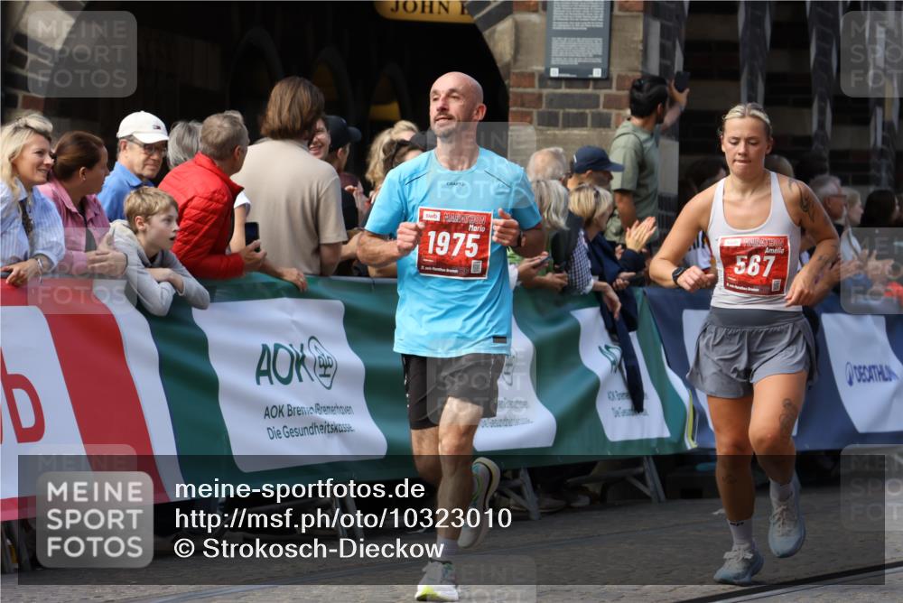 13.09.2026 - 21. swb-Marathon Bremen Strokosch-Dieckow http://msf.ph/oto/10323010 13.09.2026 13:10:15 Ziel 538, 567, 623, 1723, 1975, 2020, 2750, 4781, 5627, 8835, 9277, 9804, 9817, 604, 640, 1277, 3959, 5532, 7881, 8033, 8064, 8709 meine-sportfotos.de