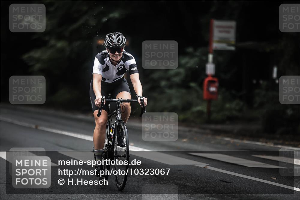 13.09.2026 - Stadtparktriathlon H.Heesch http://msf.ph/oto/10323067 13.09.2026 13:09:26 Radfahren 1189, 1217, 1254, 1288, 1299, 1357, 1362 meine-sportfotos.de