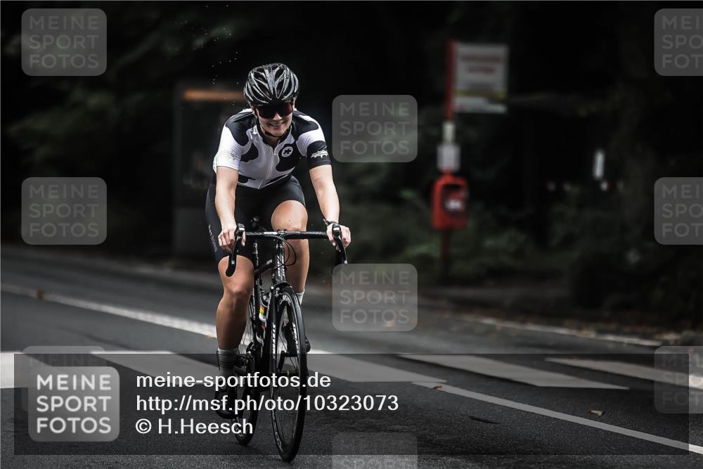 13.09.2026 - Stadtparktriathlon H.Heesch http://msf.ph/oto/10323073 13.09.2026 13:09:26 Radfahren 1189, 1217, 1254, 1288, 1299, 1357, 1362 meine-sportfotos.de