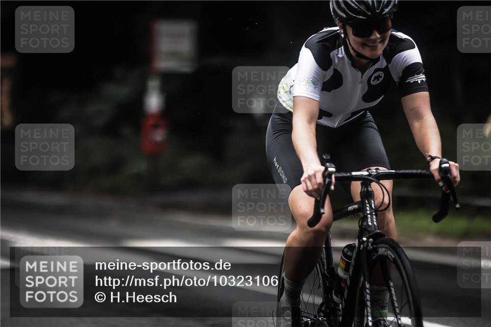 13.09.2026 - Stadtparktriathlon H.Heesch http://msf.ph/oto/10323106 13.09.2026 13:09:26 Radfahren 1189, 1217, 1254, 1288, 1299, 1357, 1362 meine-sportfotos.de