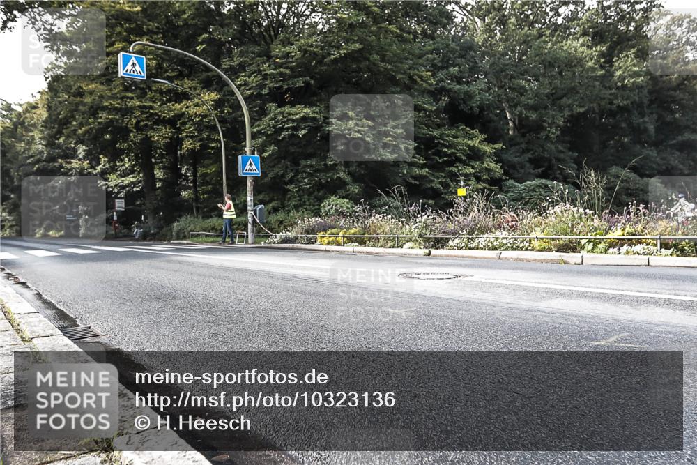 13.09.2026 - Stadtparktriathlon H.Heesch http://msf.ph/oto/10323136 13.09.2026 11:25:58 Radfahren 598 meine-sportfotos.de