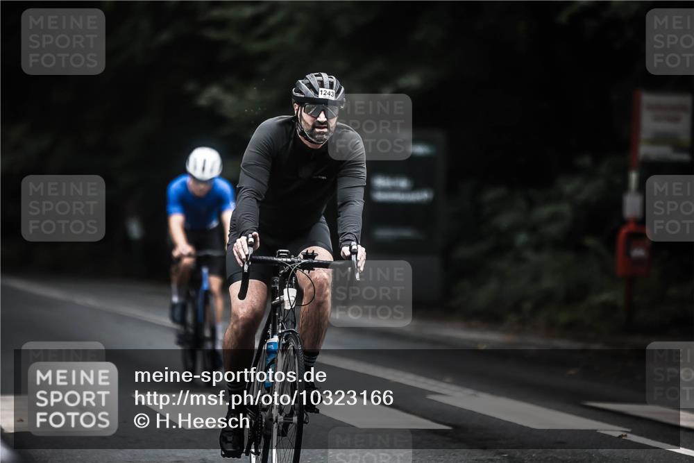 13.09.2026 - Stadtparktriathlon H.Heesch http://msf.ph/oto/10323166 13.09.2026 13:09:33 Radfahren 1189, 1243, 1299, 1321, 1357, 1366, 1368 meine-sportfotos.de