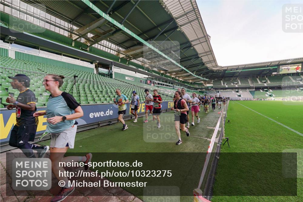 13.09.2026 - 21. swb-Marathon Bremen Michael Burmester http://msf.ph/oto/10323275 13.09.2026 13:25:03 Laufen im Stadion 137, 182, 213, 294, 324, 505, 530, 543, 548, 645, 721, 723, 739, 743, 752, 815, 818, 966, 1273, 1410, 1443, 1459, 1463, 1471, 1491, 1504, 1515, 1561, 1597, 1598, 1744, 1828, 1830, 1944, 1953, 2058, 2059, 2095, 2211, 2252, 2267, 2271, 2286, 2298, 2308, 2312, 2323, 2354, 2445, 2465, 2483, 2495, 2497, 2503, 2506, 2554, 2571, 2591, 2644, 2752, 2762, 2768, 2776, 2833, 2878, 2896, 2936, 2981, 3005, 3142, 3211, 3259, 3288, 3289, 3298, 3306, 3312, 3329, 3364, 3381, 3390 meine-sportfotos.de