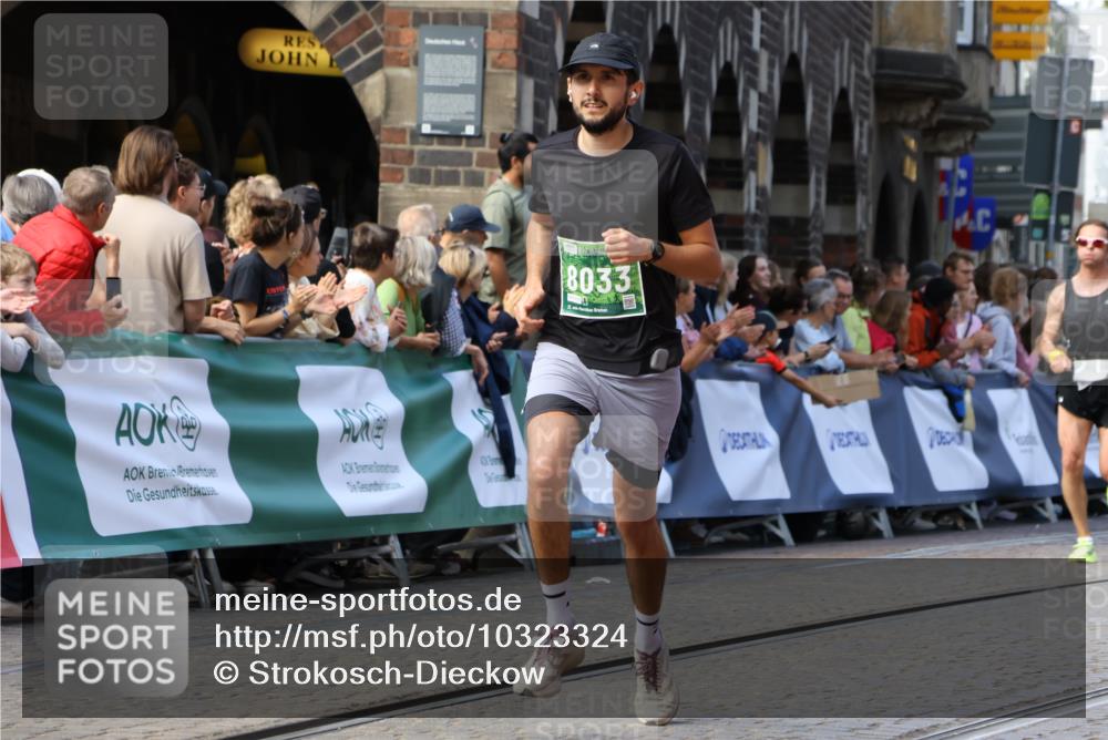 13.09.2026 - 21. swb-Marathon Bremen Strokosch-Dieckow http://msf.ph/oto/10323324 13.09.2026 13:10:23 Ziel 538, 623, 957, 2020, 4781, 5627, 8835, 9817, 640, 1181, 1277, 1554, 2605, 4727, 5152, 5620, 6267, 7881 meine-sportfotos.de