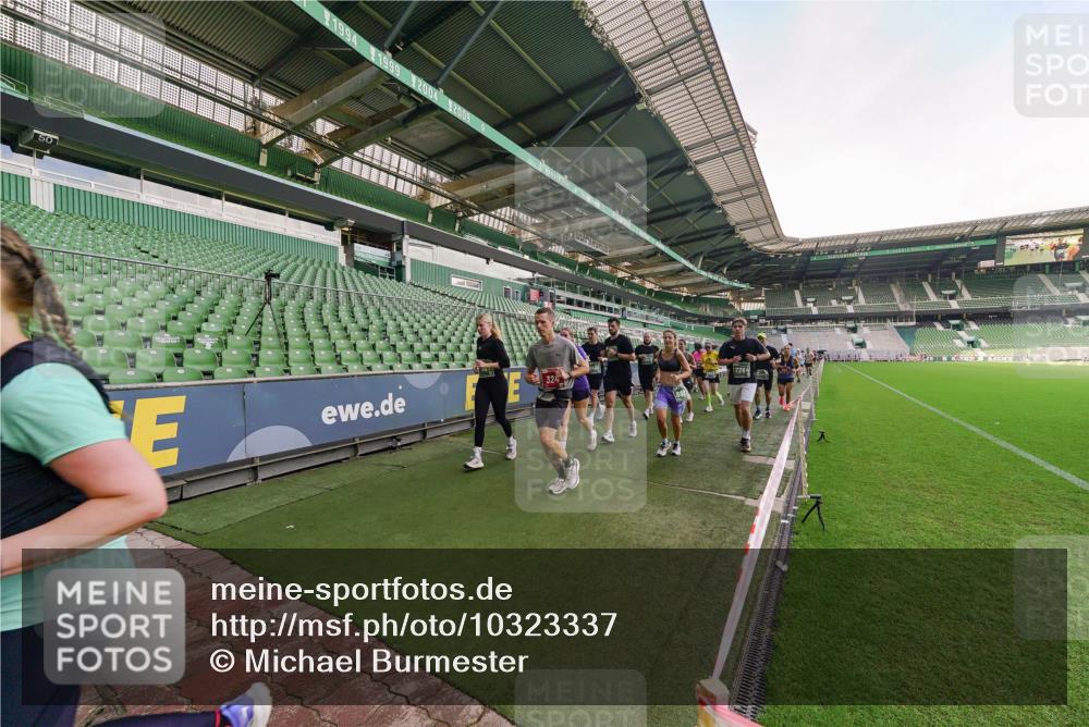 13.09.2026 - 21. swb-Marathon Bremen Michael Burmester http://msf.ph/oto/10323337 13.09.2026 13:25:09 Laufen im Stadion 137, 182, 213, 294, 324, 505, 530, 543, 548, 645, 721, 723, 739, 743, 752, 815, 818, 966, 1273, 1410, 1443, 1459, 1463, 1471, 1487, 1491, 1504, 1515, 1561, 1597, 1598, 1744, 1828, 1830, 1944, 1953, 2058, 2059, 2095, 2211, 2252, 2267, 2271, 2286, 2298, 2308, 2312, 2323, 2354, 2465, 2483, 2497, 2503, 2506, 2554, 2571, 2591, 2644, 2752, 2762, 2776, 2833, 2878, 2896, 2981, 3005, 3062, 3097, 3142, 3172, 3211, 3259, 3288, 3289, 3298, 3306, 3312, 3329, 3364, 3381, 3390 meine-sportfotos.de