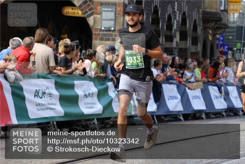 13.09.2026 - 21. swb-Marathon Bremen Strokosch-Dieckow http://msf.ph/oto/10323342 13.09.2026 13:10:23 Ziel 538, 623, 957, 2020, 4781, 5627, 8835, 9817, 640, 1181, 1277, 1554, 2605, 4727, 5152, 5620, 6267, 7881 meine-sportfotos.de