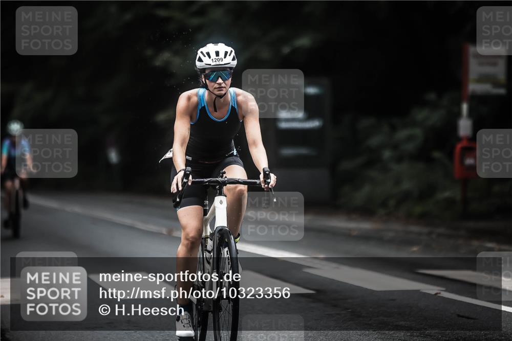 13.09.2026 - Stadtparktriathlon H.Heesch http://msf.ph/oto/10323356 13.09.2026 13:09:45 Radfahren 1209, 1248, 1273, 1280, 1367, 1368, 1387 meine-sportfotos.de