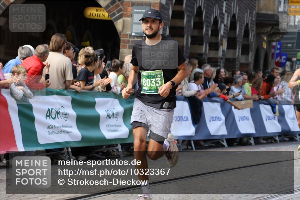 13.09.2026 - 21. swb-Marathon Bremen Strokosch-Dieckow http://msf.ph/oto/10323367 13.09.2026 13:10:23 Ziel 538, 623, 957, 2020, 4781, 5627, 8835, 9817, 640, 1181, 1277, 1554, 2605, 4727, 5152, 5620, 6267, 7881 meine-sportfotos.de