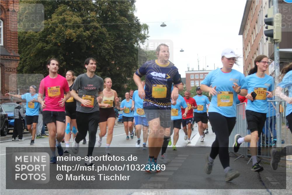13.09.2026 - Kiel Lauf Markus Tischler http://msf.ph/oto/10323369 13.09.2026 11:00:00 Fleethörn 7005, 11942, 2978, 12697, 414, 3102, 5712, 6071, 2796, 1242 meine-sportfotos.de