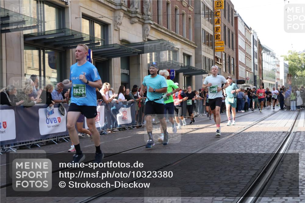 13.09.2026 - 21. swb-Marathon Bremen Strokosch-Dieckow http://msf.ph/oto/10323380 13.09.2026 13:19:00 Ziel 189, 666, 1599, 2007, 2390, 2423, 2535, 3182, 3508, 4319, 4455, 4819, 4857, 5172, 5371, 6008, 6137, 6633, 7268, 7686, 7754, 7945, 8153, 9552, 9638, 9805, 307, 2007, 4120, 4916, 5277, 5867, 6310, 6787, 7104, 7154, 7163, 7602, 7647, 7686, 7791, 8743, 9327, 9512, 9833, 13184 meine-sportfotos.de