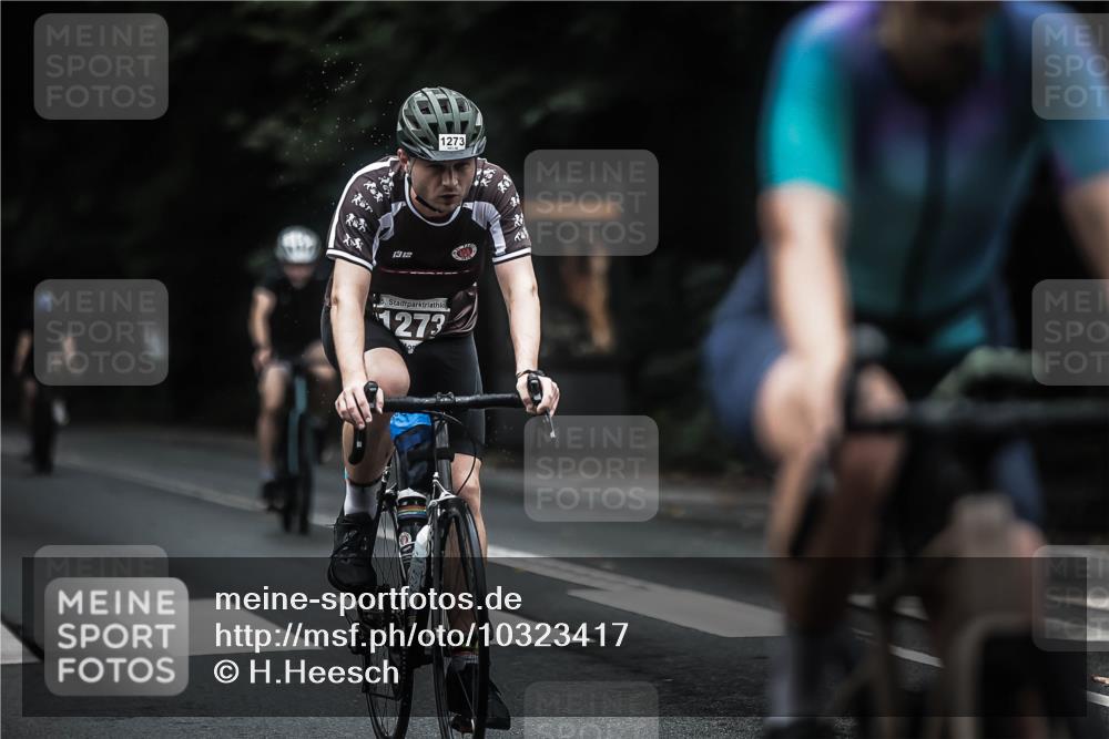 13.09.2026 - Stadtparktriathlon H.Heesch http://msf.ph/oto/10323417 13.09.2026 13:09:49 Radfahren 1209, 1248, 1273, 1280, 1314, 1367, 1382 meine-sportfotos.de