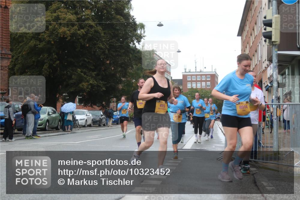 13.09.2026 - Kiel Lauf Markus Tischler http://msf.ph/oto/10323452 13.09.2026 11:00:11 Fleethörn 3968, 415, 8914, 10999, 9108 meine-sportfotos.de